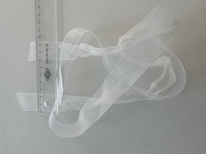 Zartes Organzaband   Geschenkband Weiß (2,5 cm breit) Bild 3