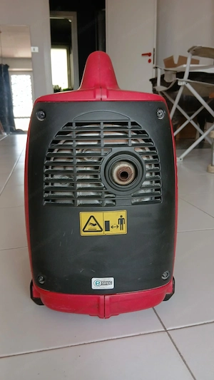 Ich verkaufe einen ungenutzten Honda-Viertakt-Generator Bild 4