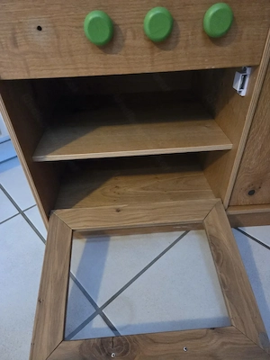 Spielküche aus Holz Bild 3