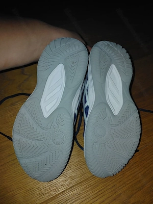 Asics, Hallenschuhe, Gr.34,5 Bild 4