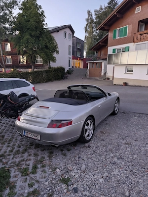 Porsche 996.1 Carrera Cabriolet   Handschalter   Sperrdifferenzial (M220)   Schalensitze Bild 2