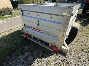 Kipper Kippanhänger Auto Bild 4