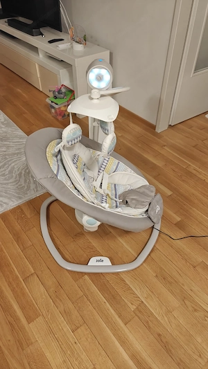 Joie Serina 2in1 elektrische Babyschaukel mit Mobile, Licht & Sound Bild 2