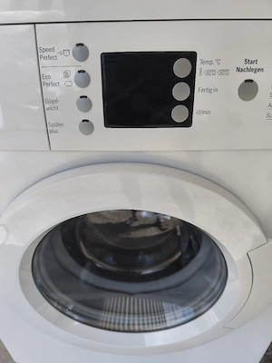 Waschmaschine Bosch seri 4. Fassungsvermögen 7 kilo  Bild 3