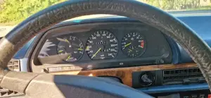 Mercedes 380 SEC Bild 2