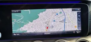 Mercedes-Benz E 220 Bild 15