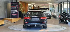 Mercedes-Benz E 220 Bild 8