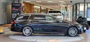 Mercedes-Benz E 220 Bild 5
