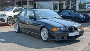 BMW 325 Bild 3