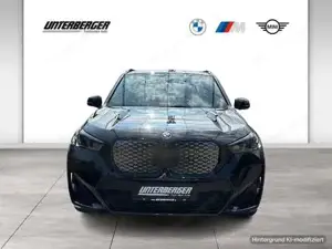 BMW iX1 eDrive20 1,99% Fixzinsaktion M Sportpaket Head-Up DAB Bild 2