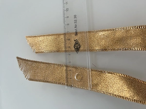 Goldenes Geschenkband Dekoband Lurexband 2,5 cm breit   50 cm lang Bild 2