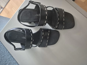 Schwarze Sandalen   Größe 36 Bild 2