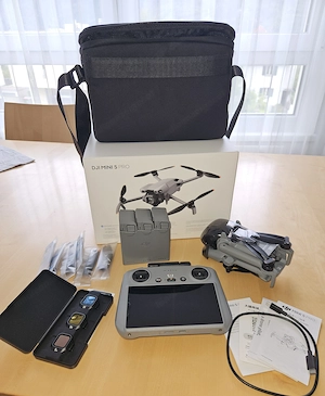 DJI Mini 5 Pro Drone Bild 2