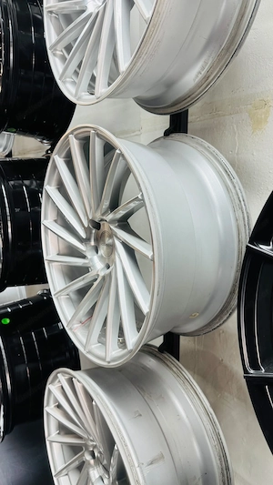 Deep Concave 20 Zoll Alufelgen 8,5J & 9,5J ET35 5x120 BMW VW Bild 4