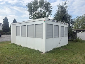 2x CONTAINEX Bürocontainer 20 Fuß   verbunden 