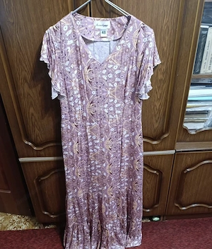 Damenkleid, Größe 48