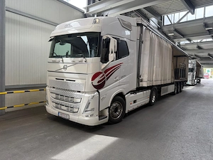 LKW-Fahrer gesucht  für einen Sattelzug im Oberland Bild 3