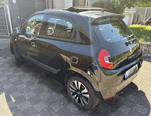 Renault Twingo E-Tech Electric Zen   82 PS | Faltdach | 8-fach Bild 6