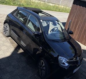 Renault Twingo E-Tech Electric Zen   82 PS | Faltdach | 8-fach Bild 8