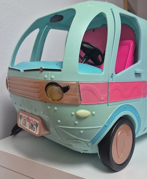 L.O.L. Camper mit Puppen Bild 2