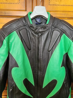 Motorrad  Lederjacke  gr.52, neuwertig  Bild 2