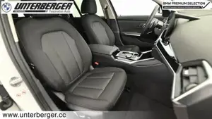 BMW 320d xDrive // SERVICE INKLUSIVE - 07/2028 / 60.000km // Komfortzugang // Anhängerkupplung elekt Bild 12