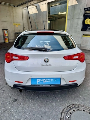 Alfa Romeo Giulietta  Bild 4