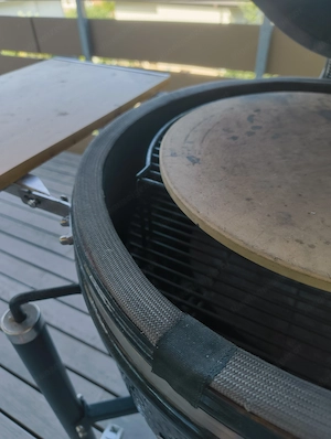 Monolith Keramikgrill Komplettset   inkl. Kevlar-Dichtung, Pizzastein, Gestell & Haube Bild 4