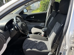 Kia Cee'd 1.6 CVVT Active sw Automatik Bild 10
