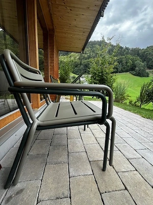 EMU Star  Loungesessel Metall, stapelbar & wetterfest (dunkelgrün) Bild 3