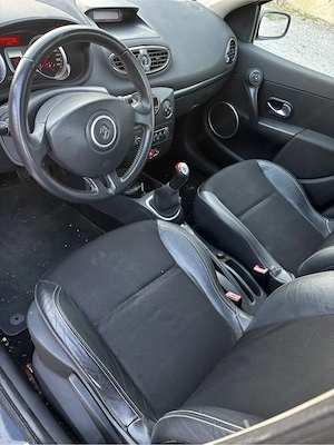 Renault clio pickerl bis 4 2027 Bild 5