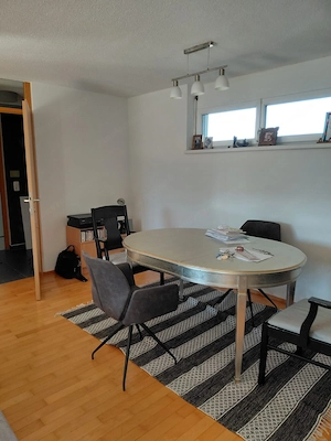 Vermietung helle geräumige 2-Zimmerwohnung Bild 4