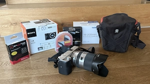 Kamera Sony Alpha a6000 mit Objektiv Tamron 18-200 | Zubehörpaket Bild 2
