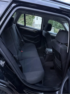 Bmw X1 18d sdrive Bild 7