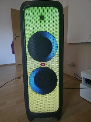 JBL PartyBox 1000   Bluetooth Lautsprecher mit DJ-Pad & Lichtshow Bild 4