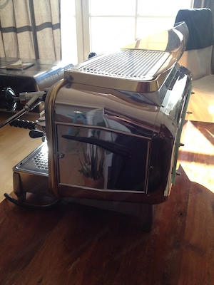 Faema e61 Legend Espressomaschine + Brita Filter Bild 4