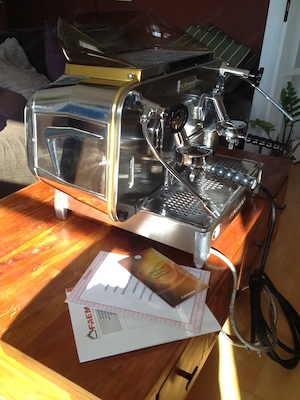 Faema e61 Legend Espressomaschine + Brita Filter Bild 8