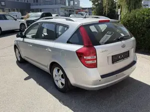 Kia Cee'd 1.6 CVVT Active sw Automatik Bild 8