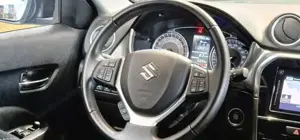 Suzuki Vitara Bild 12