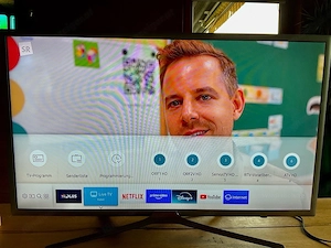 Samsung UE32M5640AU Smart TV Bild 2
