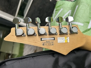 E-Gitarre inkl. Verstärker  Bild 3