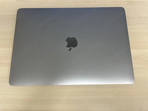 Apple MacBook Pro