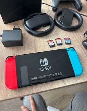 Nintendo Switch Oled mit zubehör  Bild 4