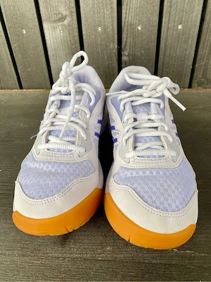Hallenturnschuhe Asics Upcort 5, Gr 37 Bild 4