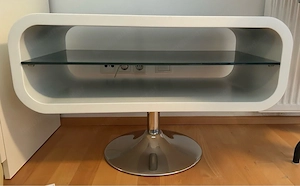 TV Möbelstück Bild 4