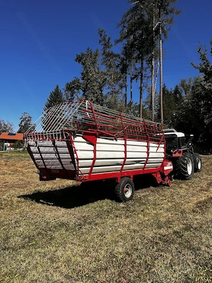 Ladewagen Pöttinger Trend 2 Bild 2
