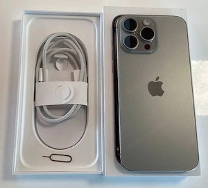 Apple iPhone 16 Pro Max 