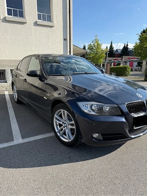 Bmw 318i Tüv Bild 2