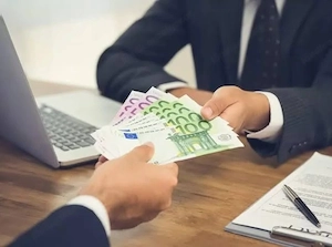 Wir bieten Finanzierungs: an   die Finanzierungslösung, um Ihre Traumprojekte zu verwirklichen.  Sin