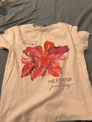 Engliegendes T-shirt
